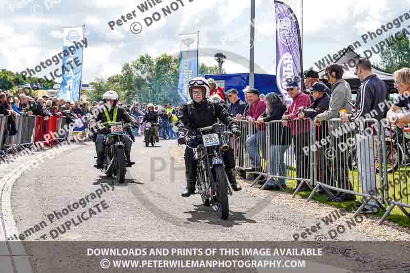 Vintage motorcycle club;eventdigitalimages;no limits trackdays;peter wileman photography;vintage motocycles;vmcc banbury run photographs